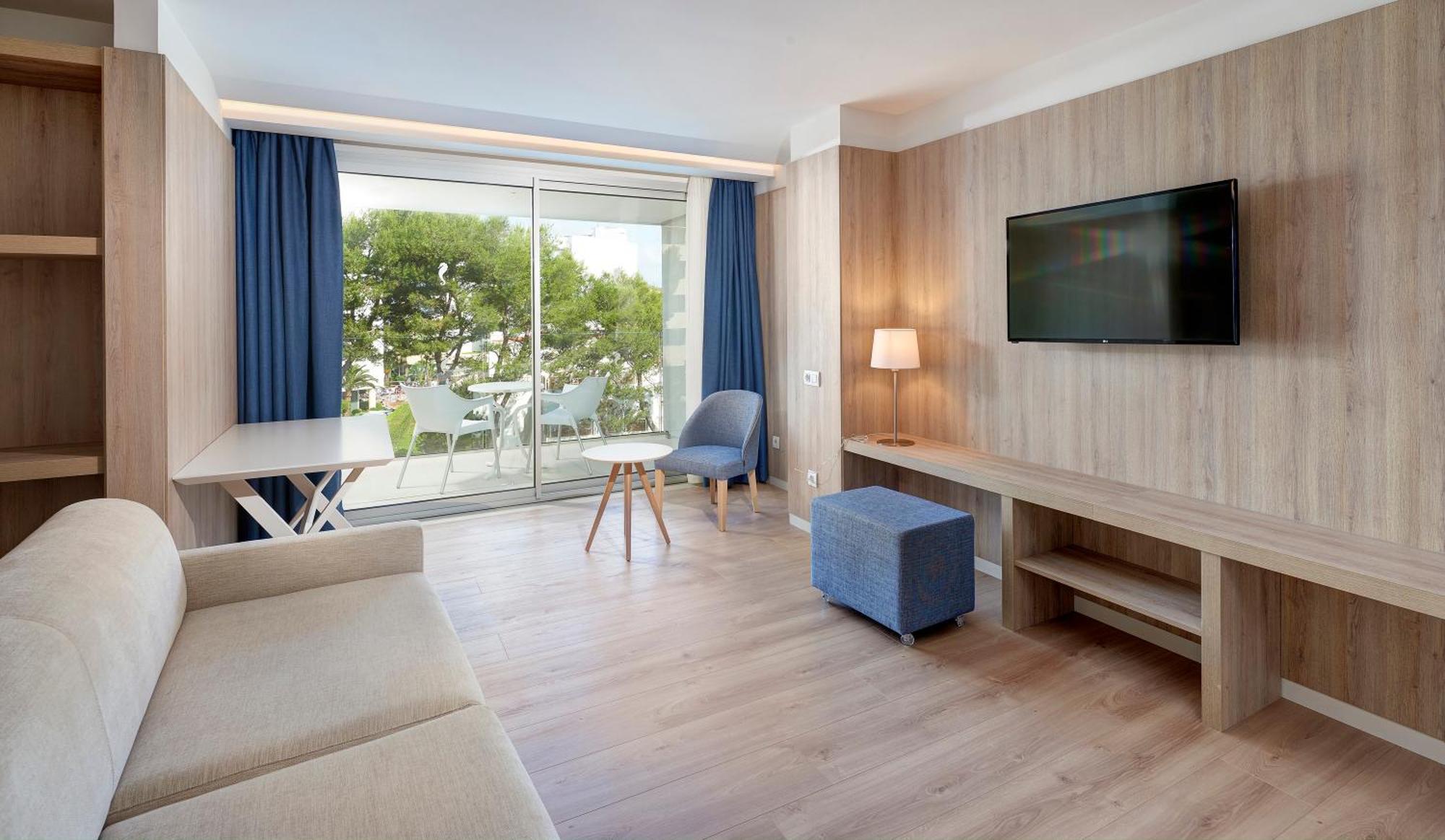 Hipotels Bahia Cala Millor - Adults Only المظهر الخارجي الصورة